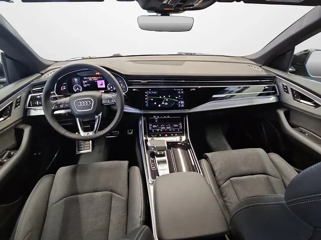 Audi Q8 - Thumbnail 7