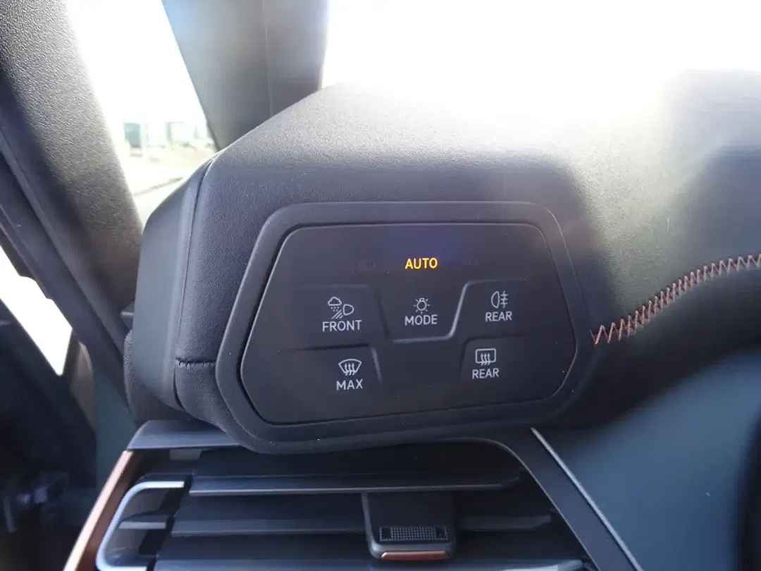 CUPRA Born - Thumbnail 12