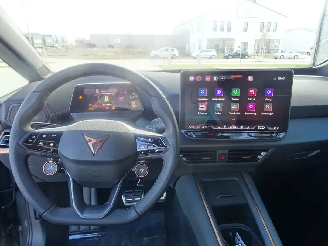 CUPRA Born - Thumbnail 8