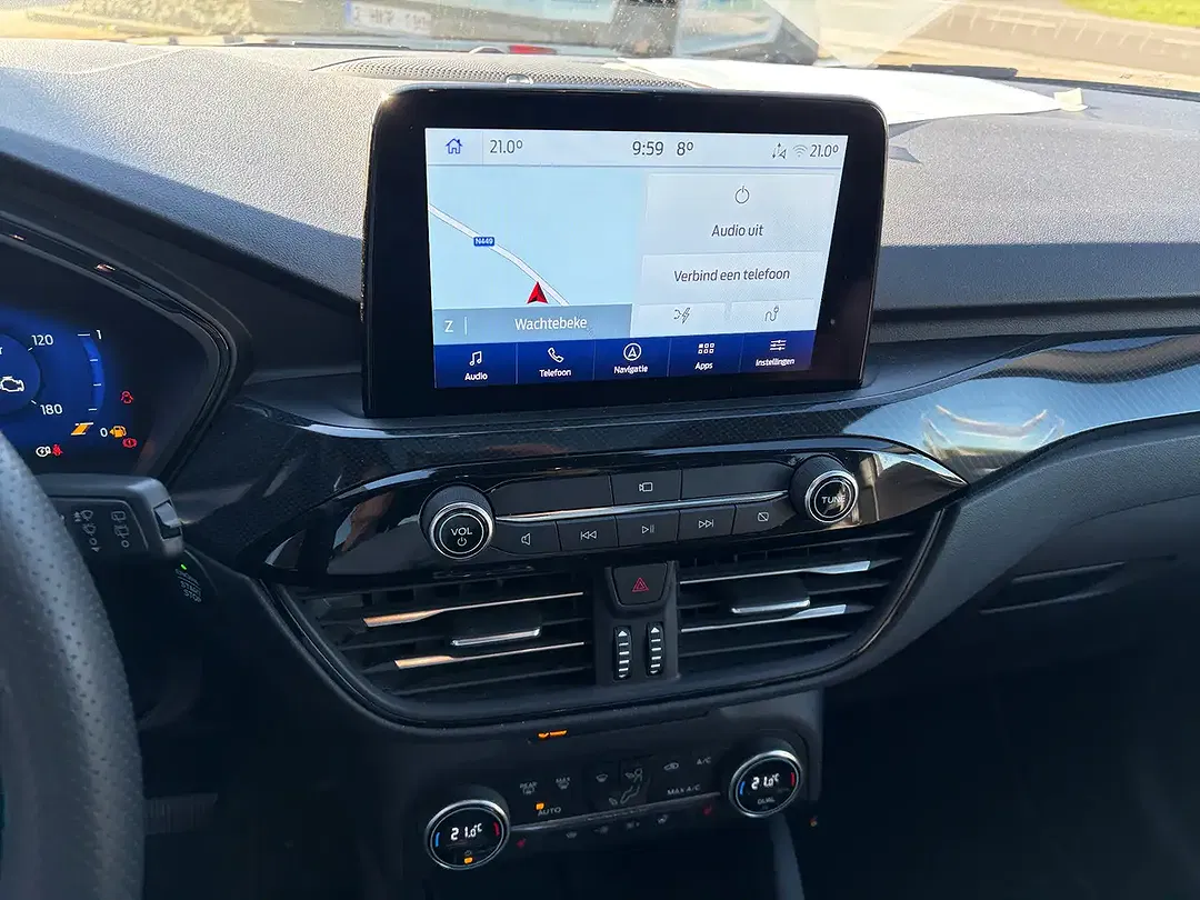 Ford Kuga - Thumbnail 8