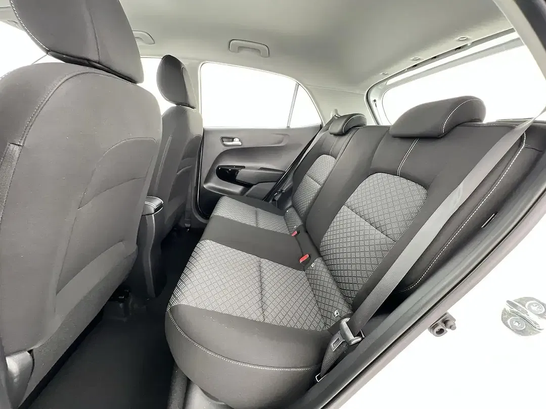 Kia Picanto - Thumbnail 8