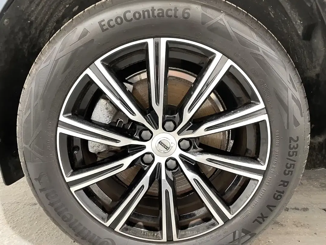 Volvo XC60 - Thumbnail 28