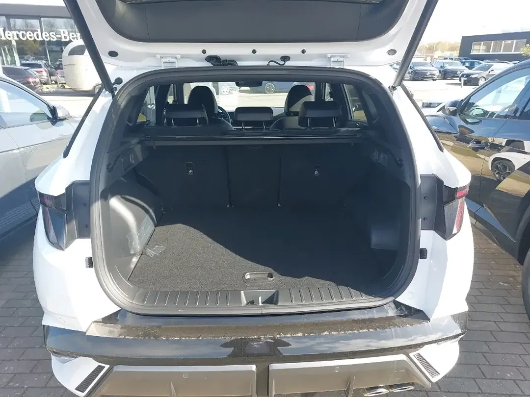 Hyundai TUCSON - Thumbnail 7