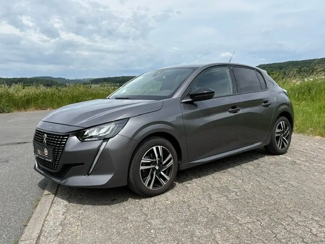 Peugeot 208 - Thumbnail 4