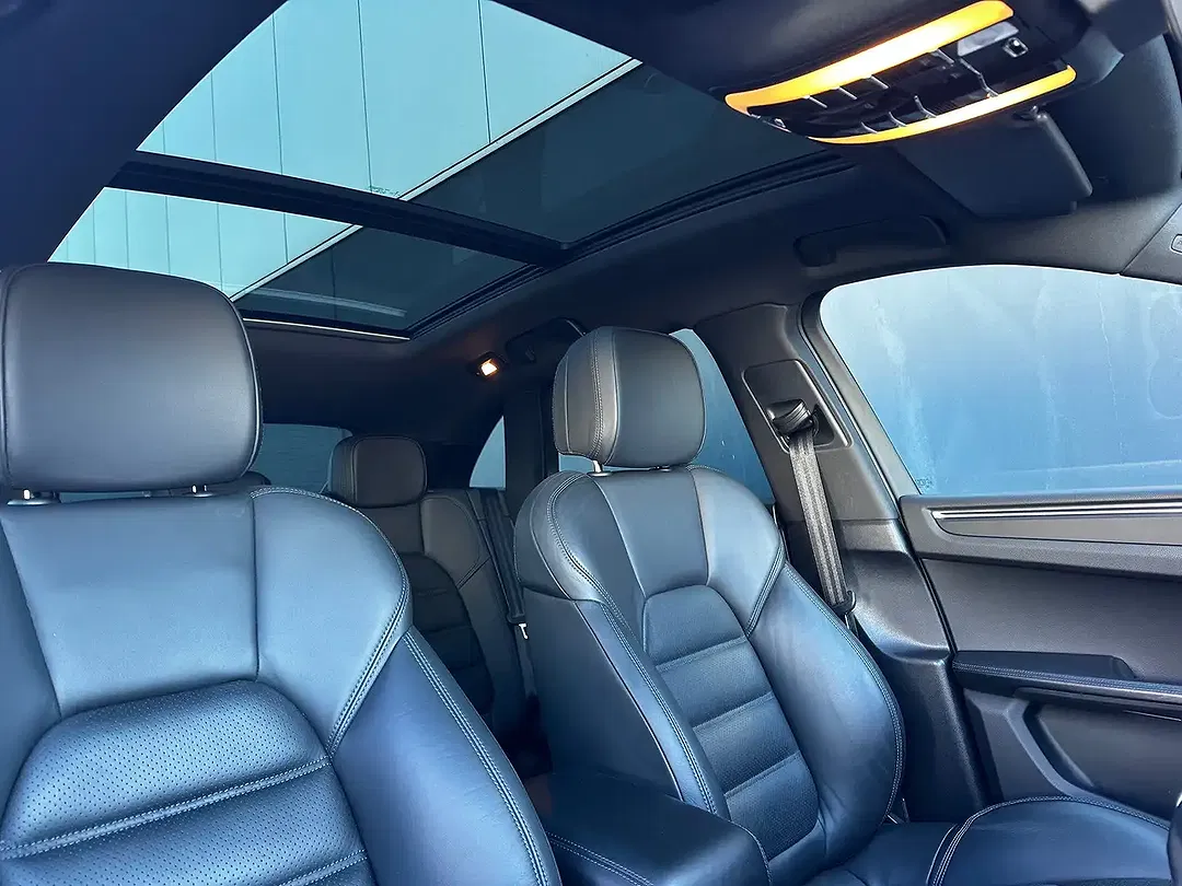 Porsche Macan - Thumbnail 15