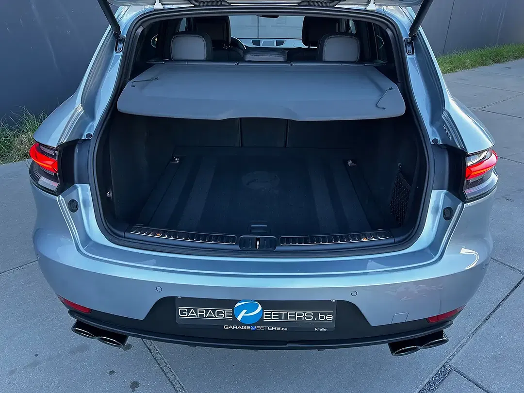 Porsche Macan - Thumbnail 28