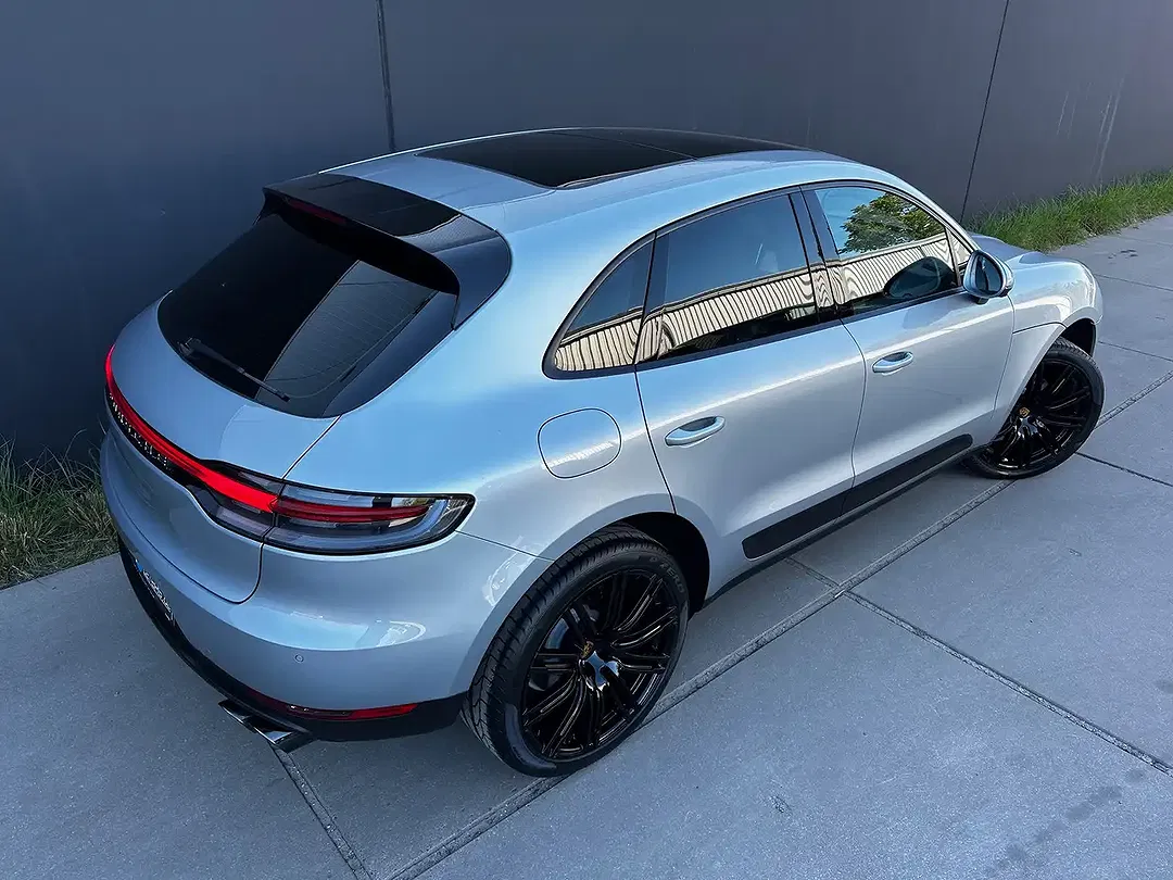 Porsche Macan - Thumbnail 30