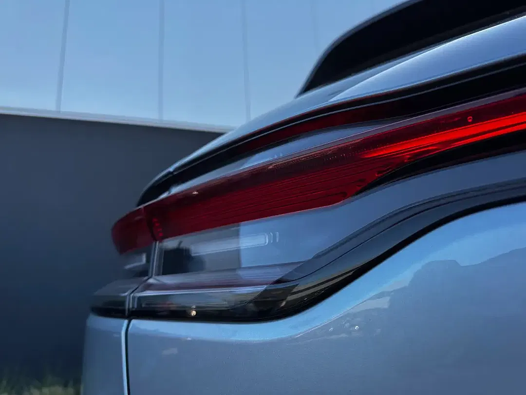 Porsche Macan - Thumbnail 33