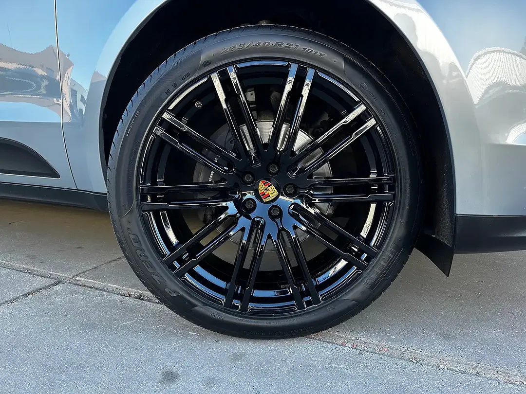 Porsche Macan - Thumbnail 8