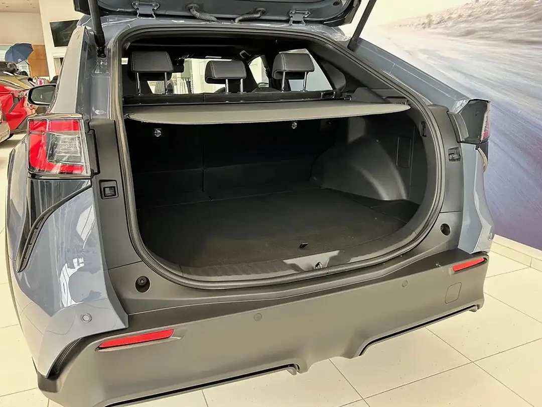 Subaru Solterra - Thumbnail 10