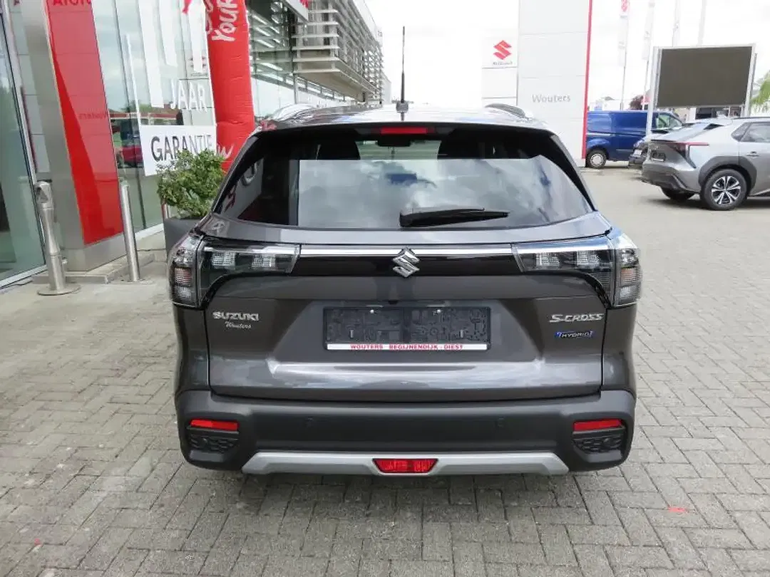 Suzuki S-Cross - Thumbnail 6