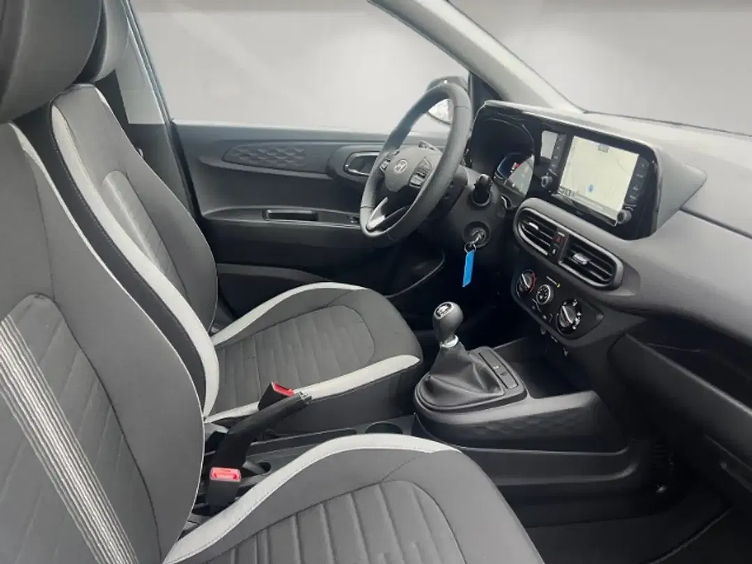 Hyundai i10 - Thumbnail 14