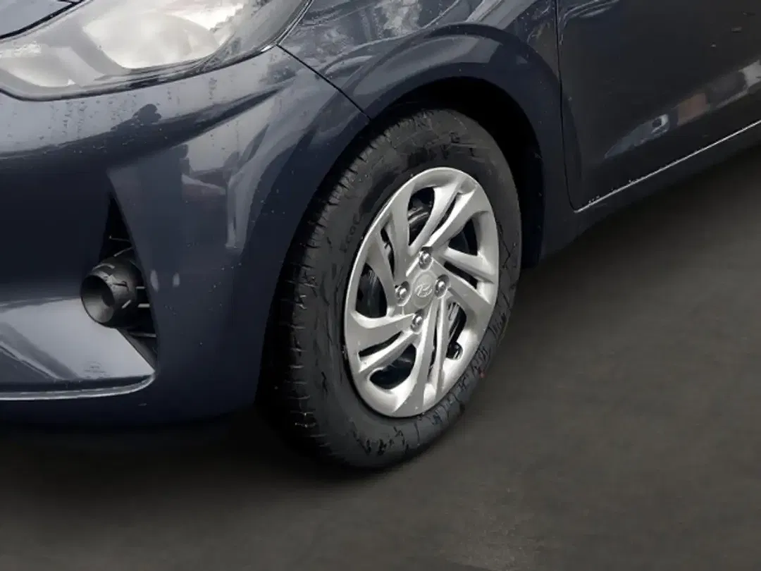 Hyundai i10 - Thumbnail 6