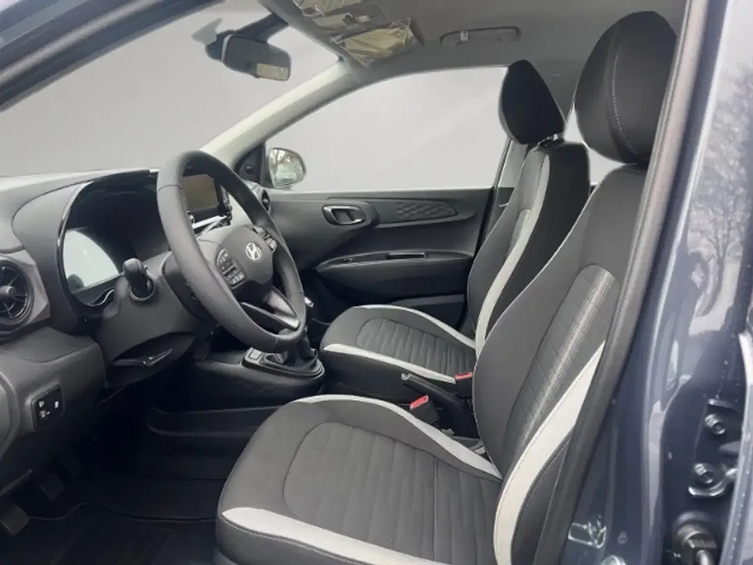 Hyundai i10 - Thumbnail 7