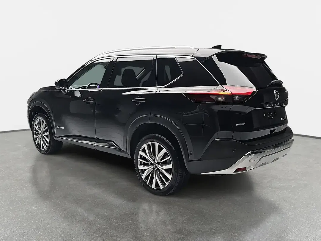 Nissan X-Trail - Thumbnail 4