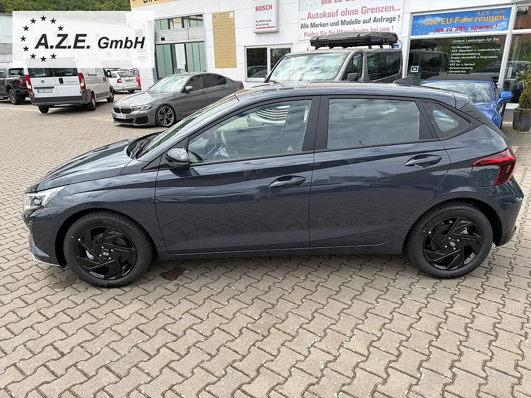 Hyundai i20 - Thumbnail 8