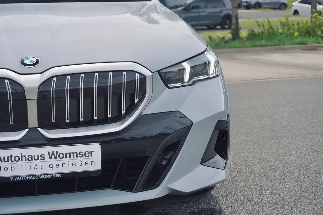 BMW 520 - Thumbnail 14