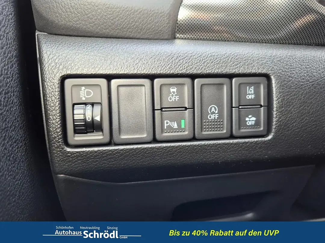 Suzuki Vitara - Thumbnail 14