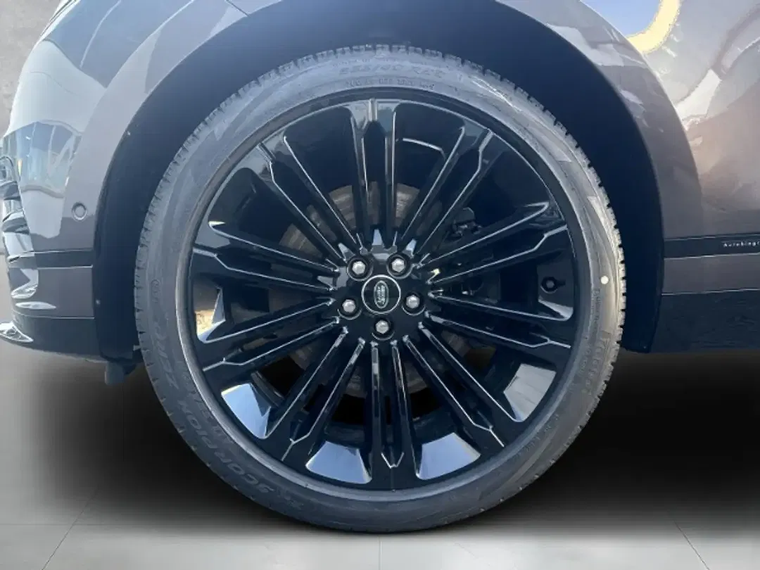 Land Rover Range Rover Velar - Thumbnail 9
