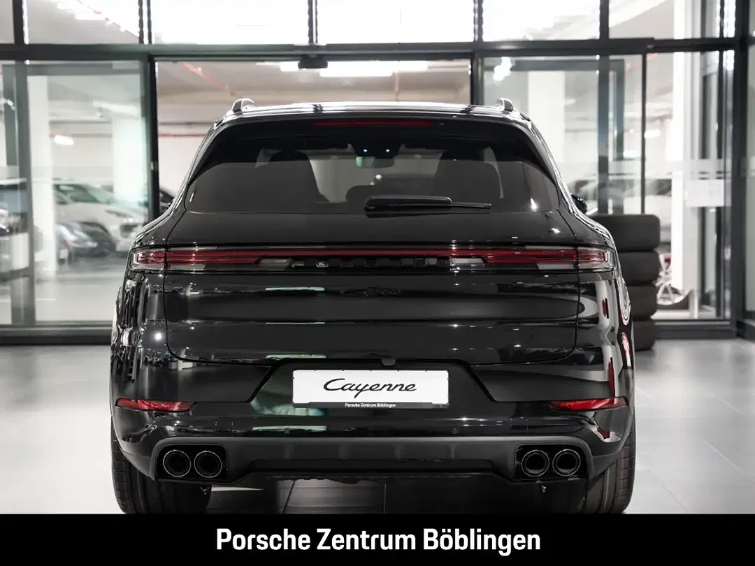 Porsche Cayenne - Thumbnail 11