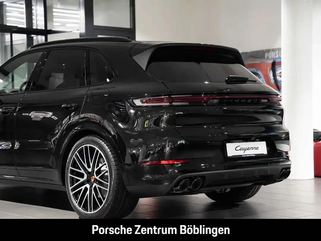 Porsche Cayenne - Thumbnail 12