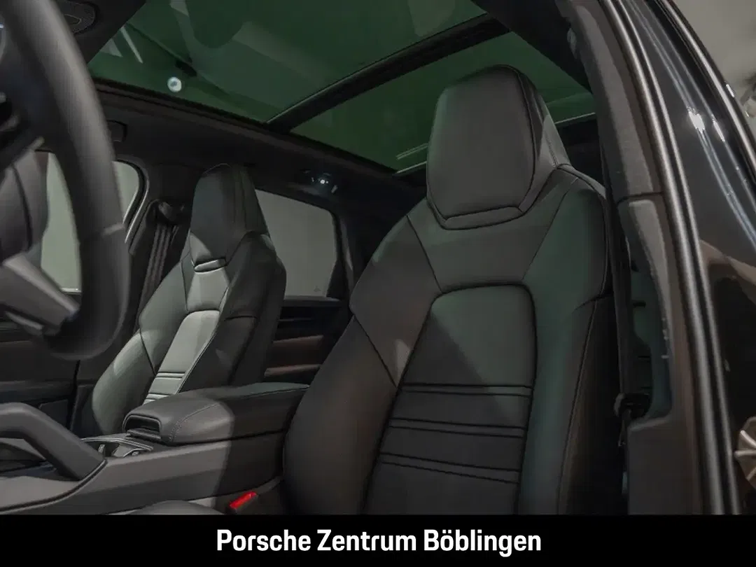 Porsche Cayenne - Thumbnail 6