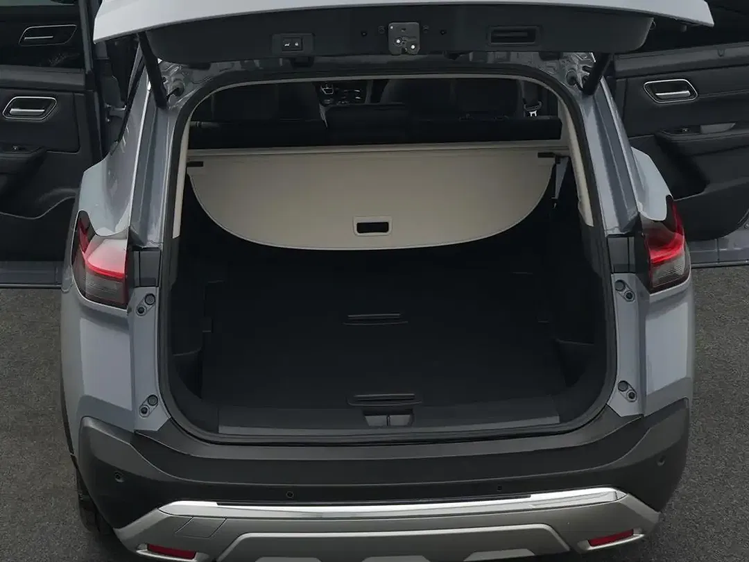 Nissan X-Trail - Thumbnail 6