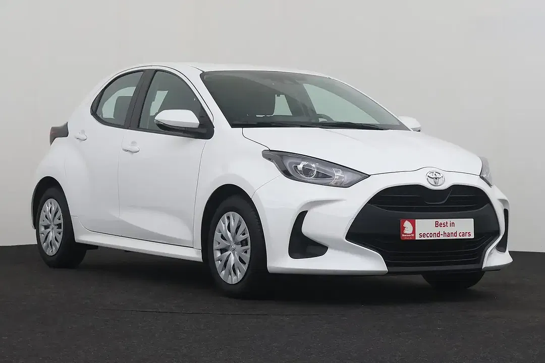 Toyota Yaris - Thumbnail 4