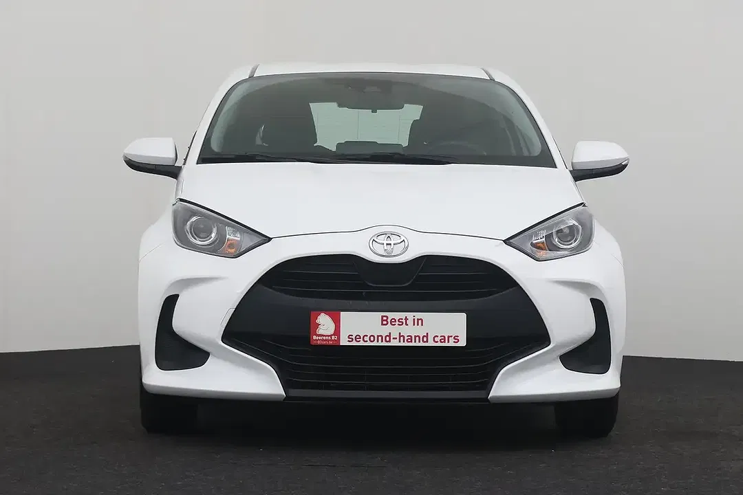 Toyota Yaris - Thumbnail 7