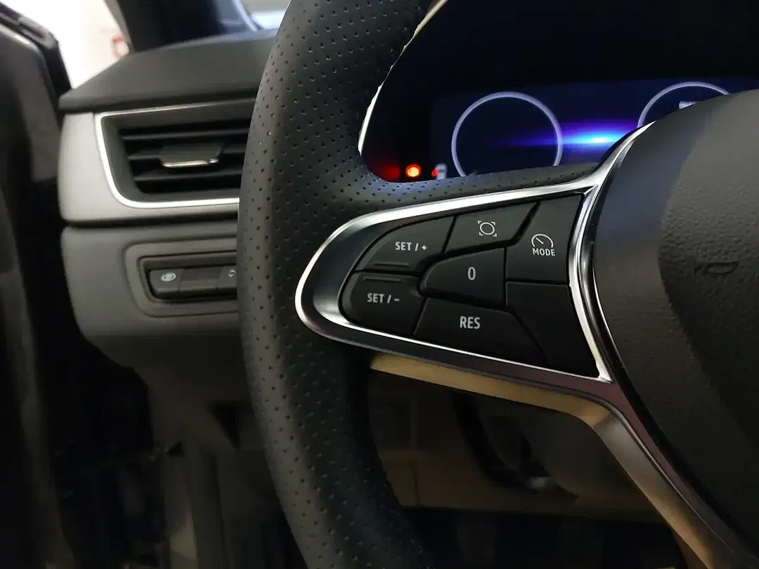 Renault Captur - Thumbnail 15