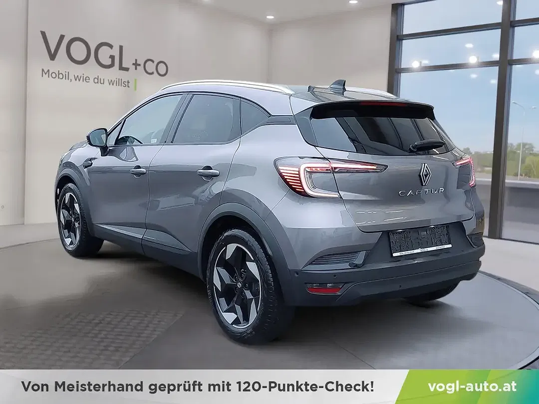 Renault Captur - Thumbnail 3
