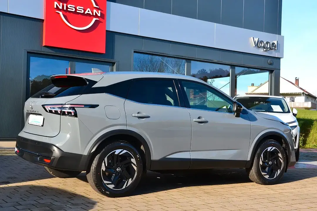 Nissan Qashqai - Thumbnail 10