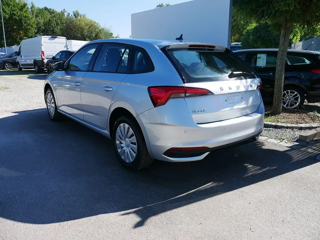 Skoda Scala - Thumbnail 5