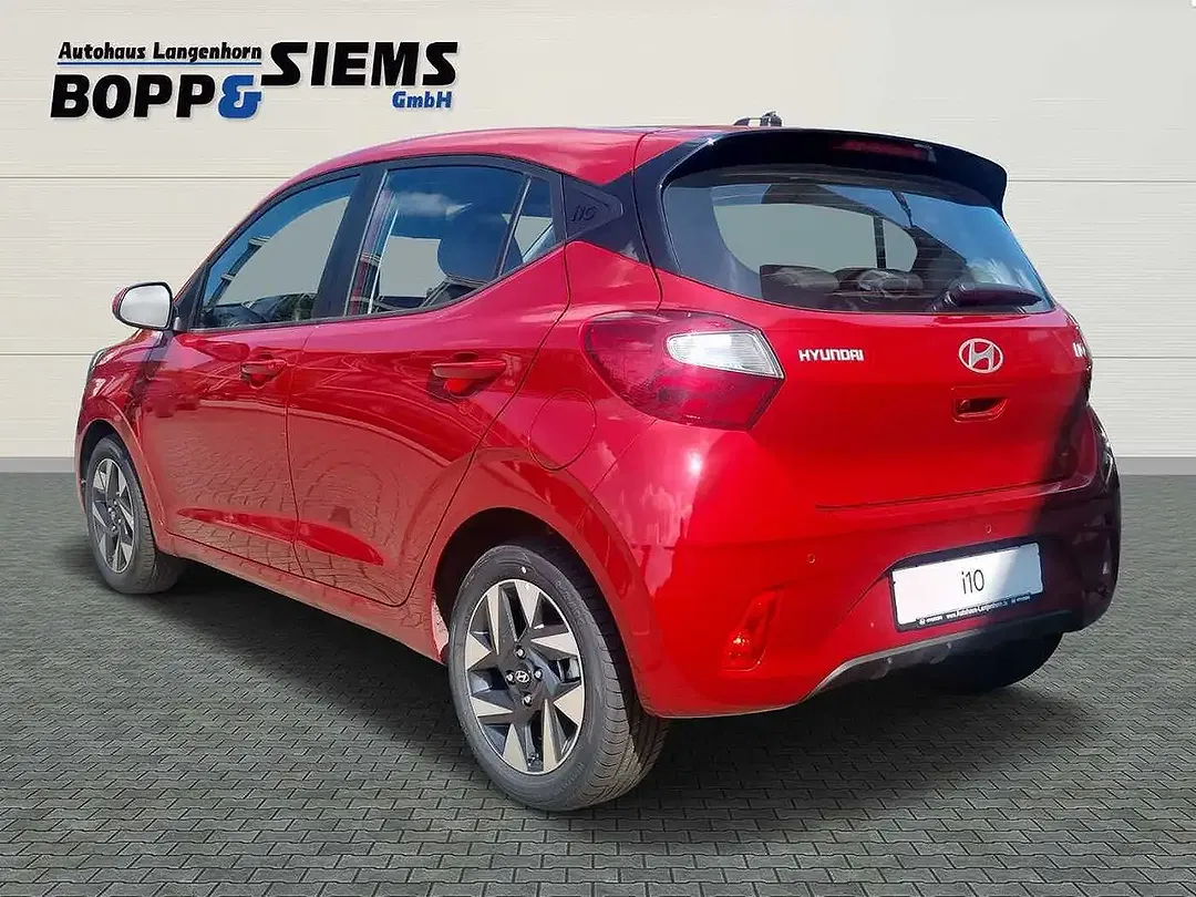 Hyundai i10 - Thumbnail 3