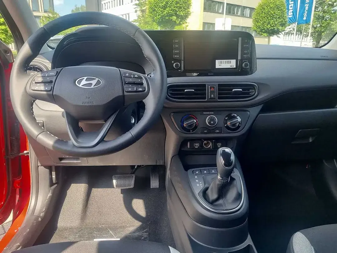 Hyundai i10 - Thumbnail 8