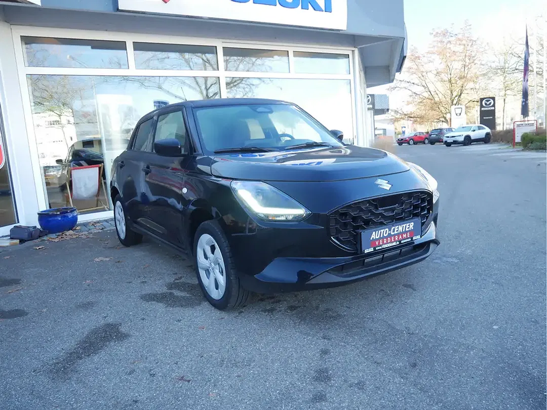 Suzuki Swift - Thumbnail 4