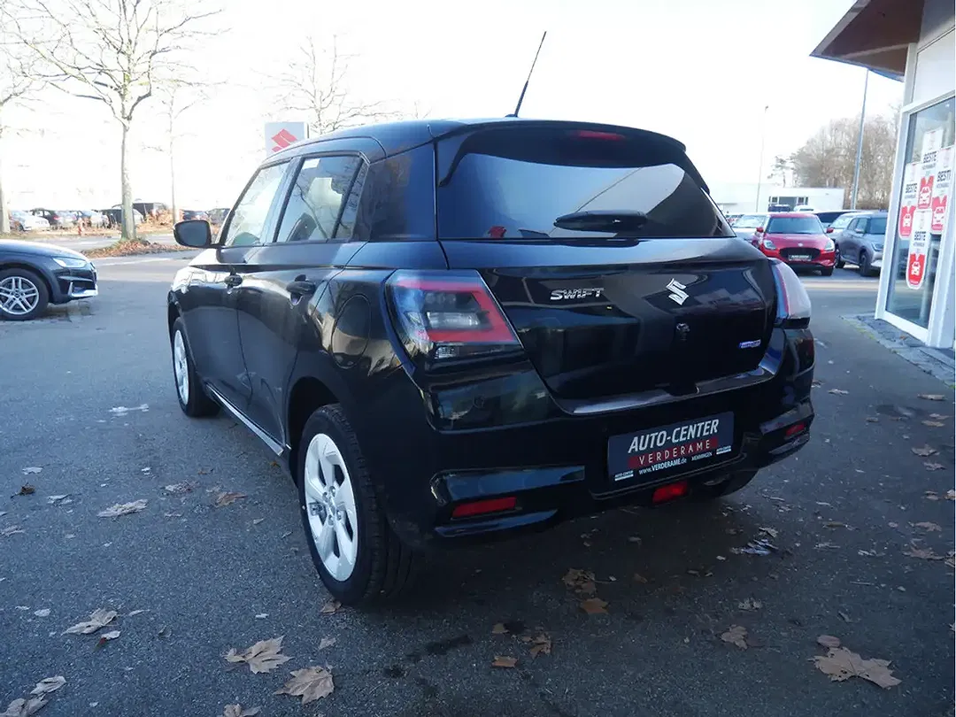 Suzuki Swift - Thumbnail 6