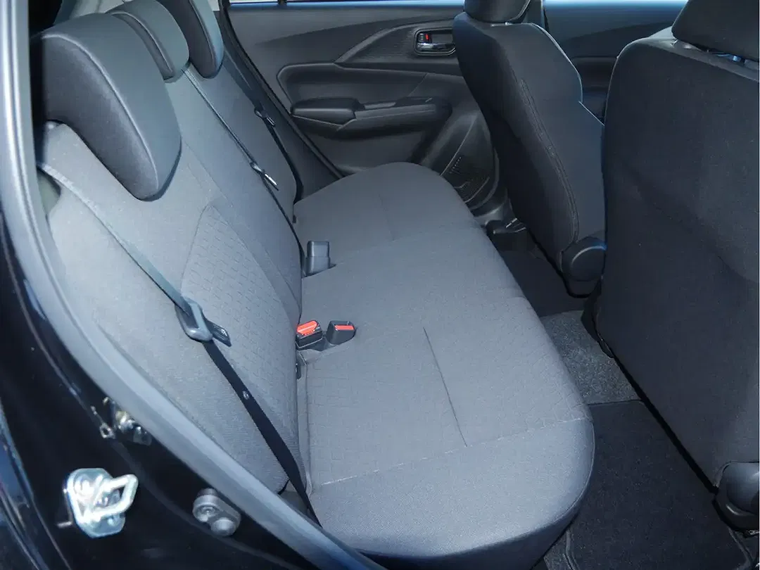 Suzuki Swift - Thumbnail 9