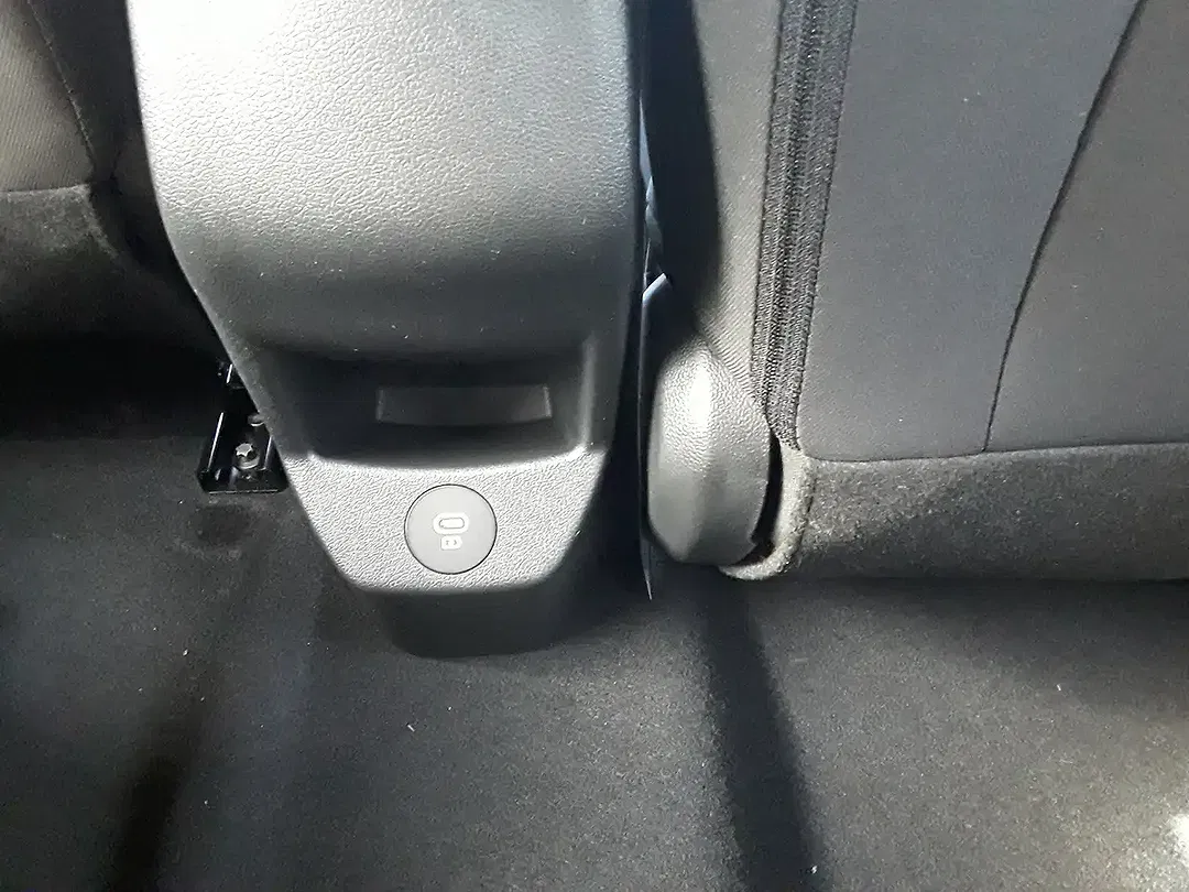 Hyundai i20 - Thumbnail 8