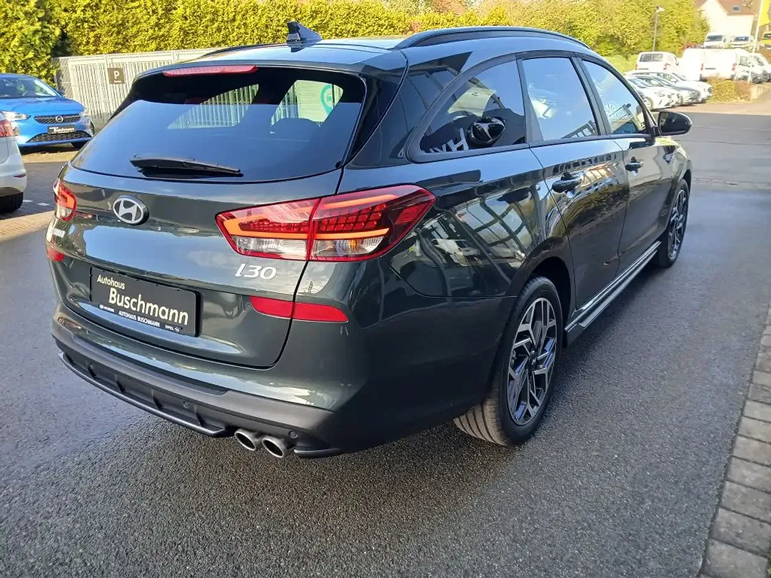 Hyundai i30 - Thumbnail 4