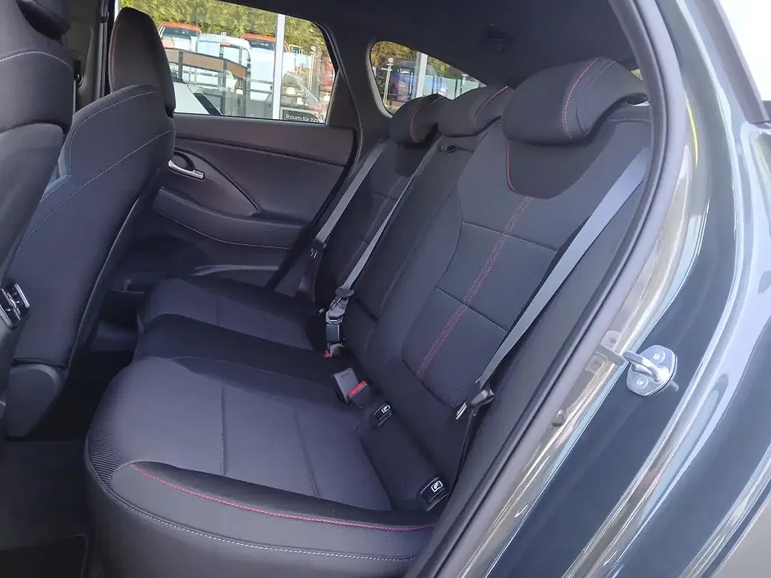 Hyundai i30 - Thumbnail 8