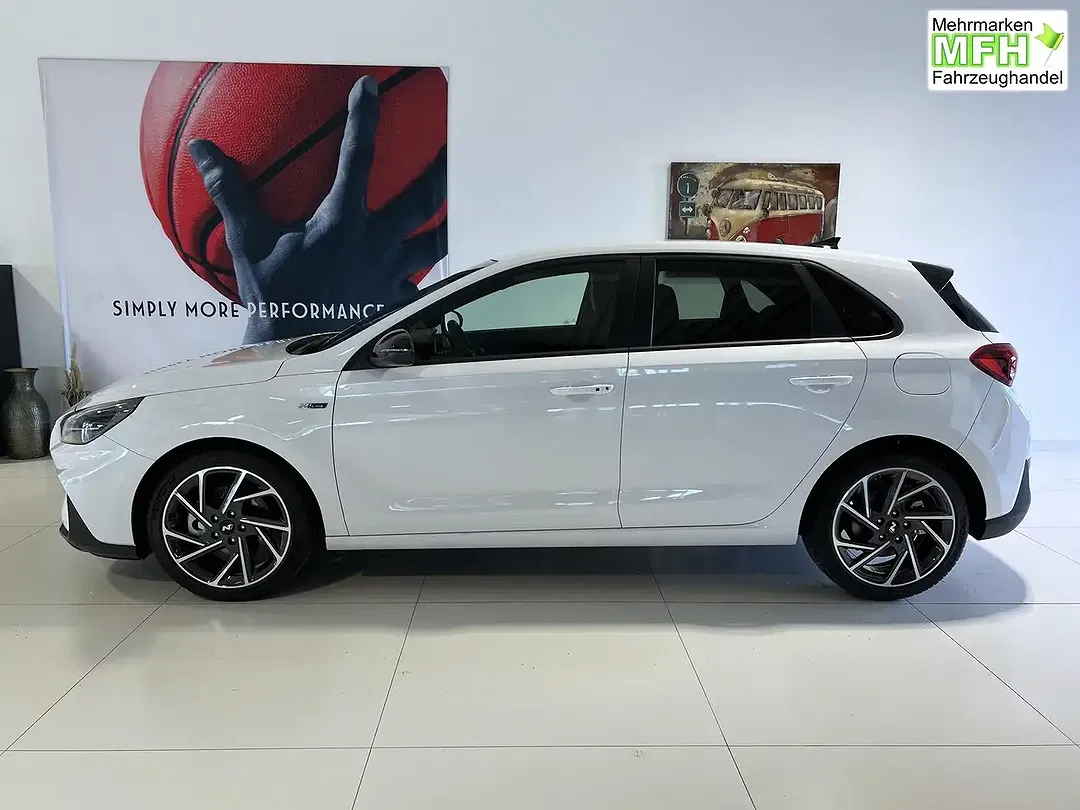 Hyundai i30 - Thumbnail 3