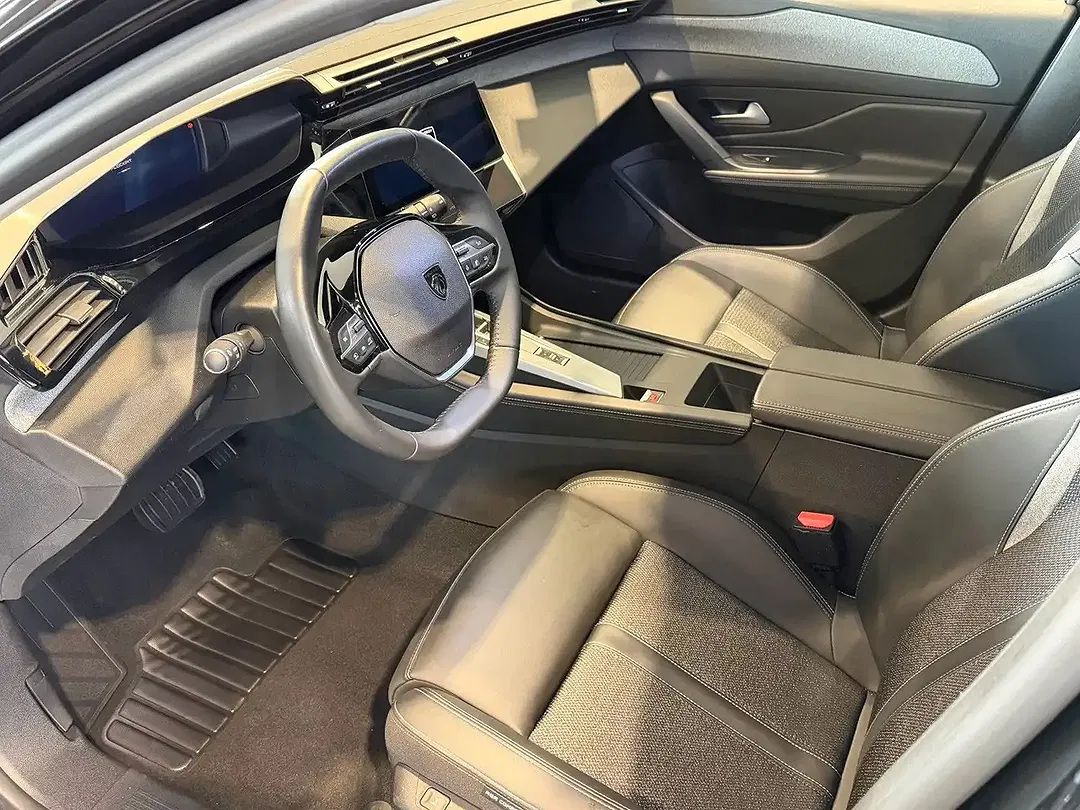 Peugeot 308 - Thumbnail 11