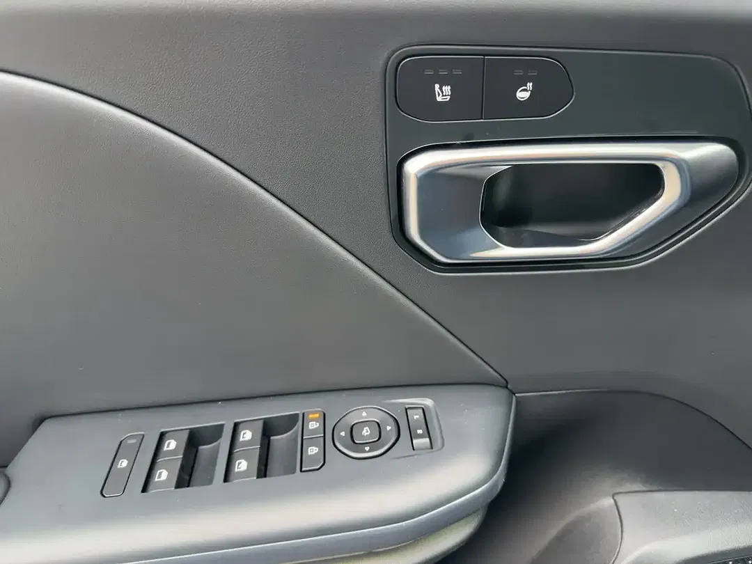 Kia K4 - Thumbnail 15