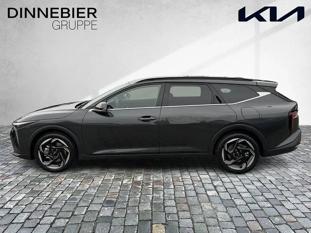 Kia K4 - Thumbnail 3