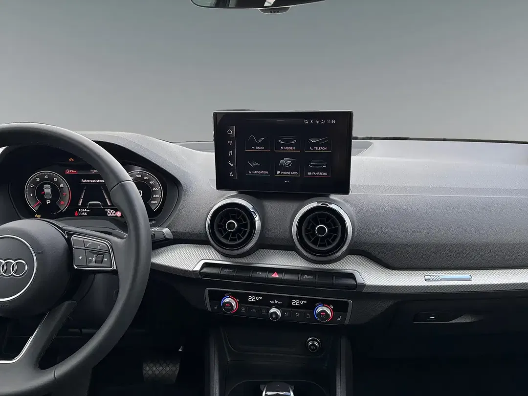 Audi Q2 - Thumbnail 8