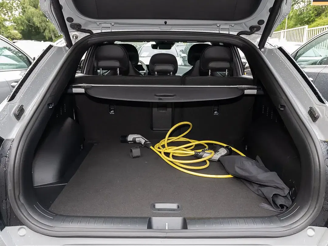 Kia EV6 - Thumbnail 15