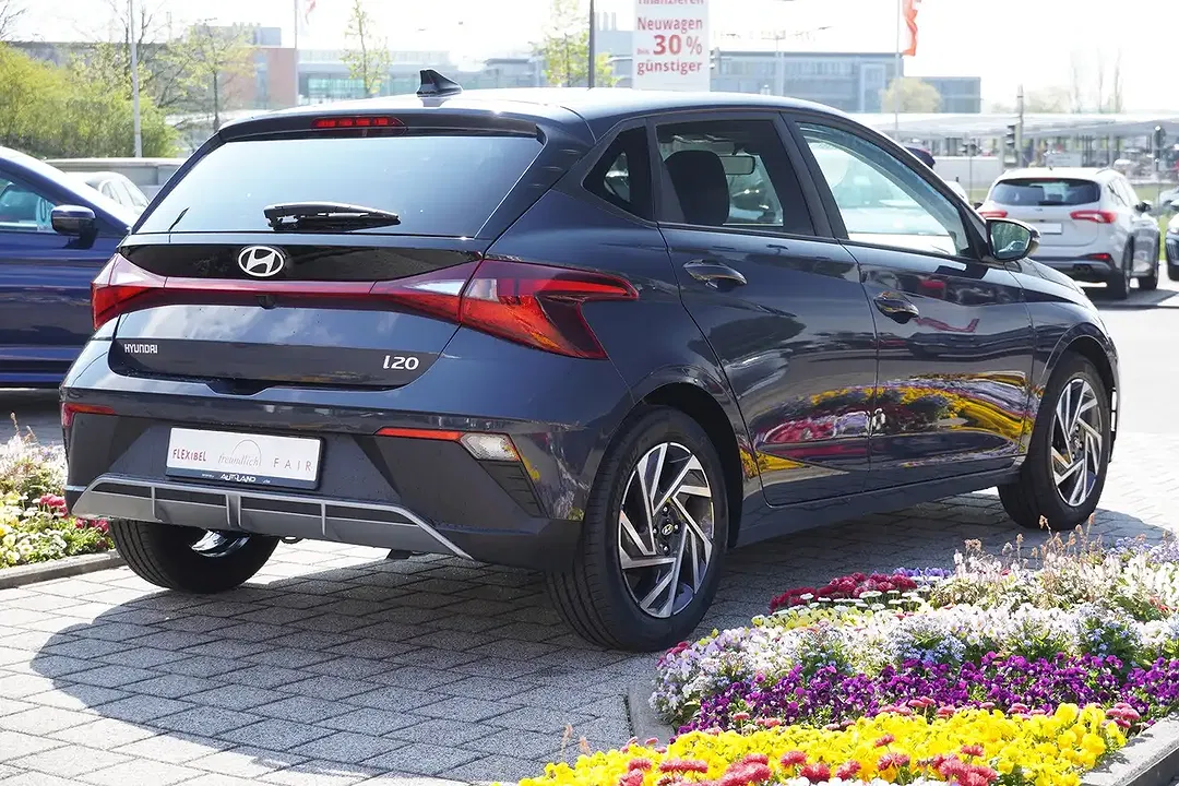Hyundai i20 - Thumbnail 7