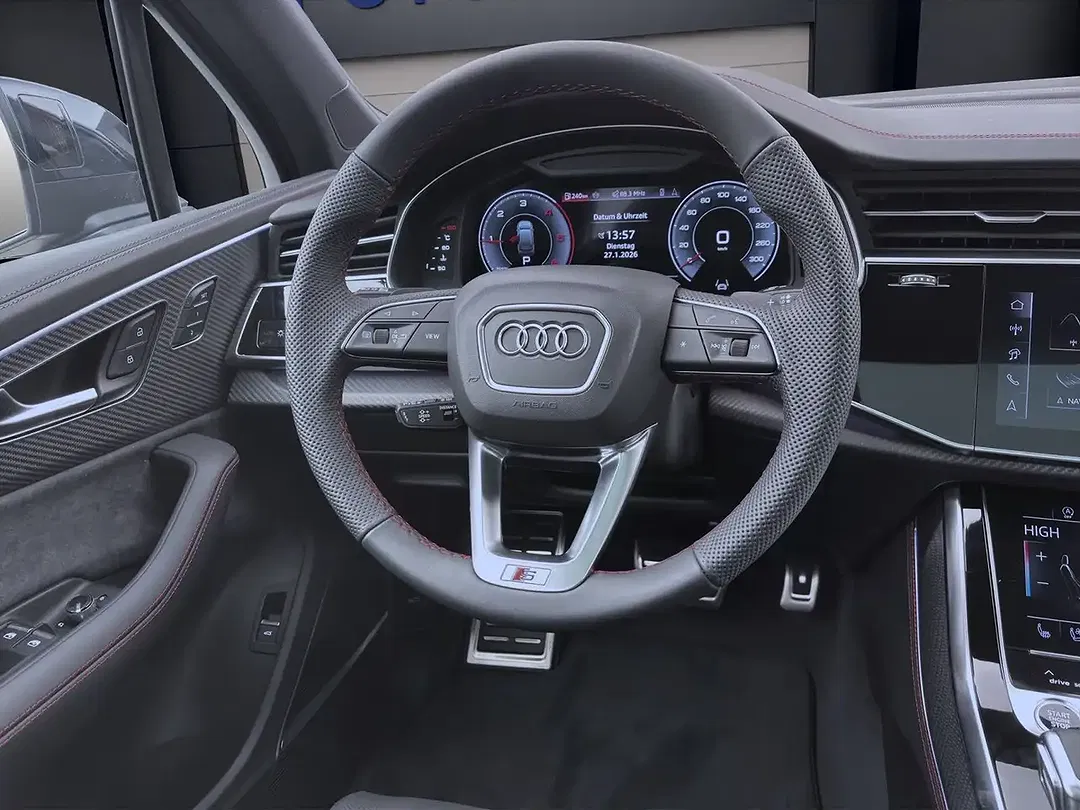Audi Q7 - Thumbnail 12