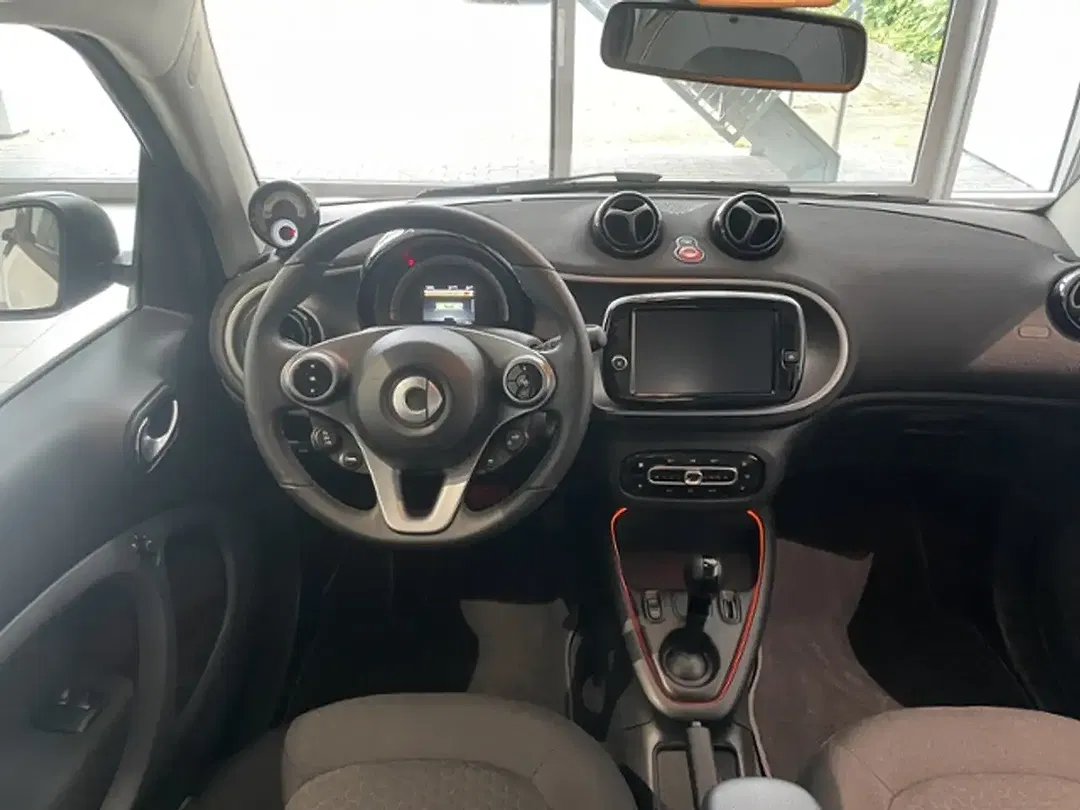 smart forTwo - Thumbnail 8